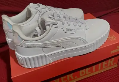 Zapatillas deportivas blancas Puma para mujer - miniatura 1