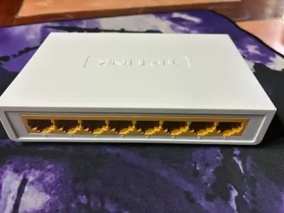 Switch Ethernet TP-Link TL-SF1008D 8 Puertos - miniatura 2