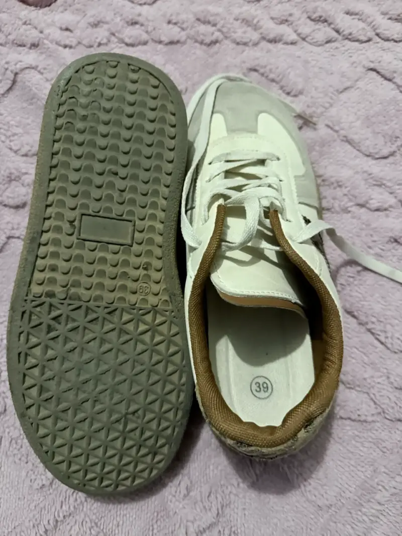 Zapatillas urbanas - 2
