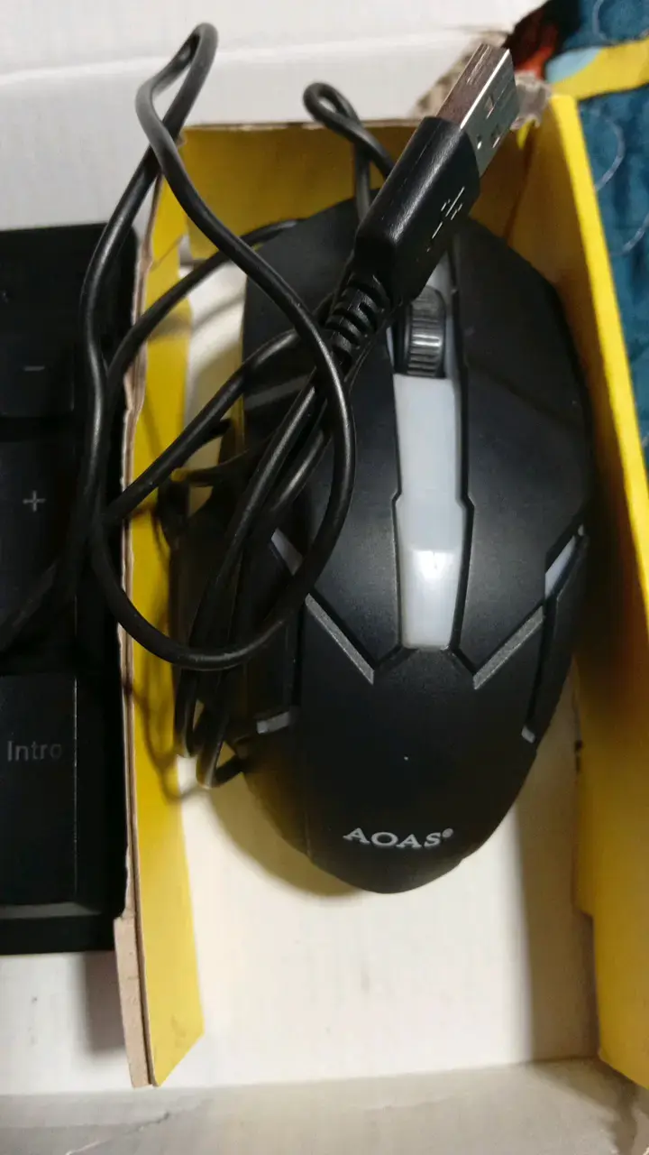 Teclado y mouse gaming AOAS con retroiluminación - 2