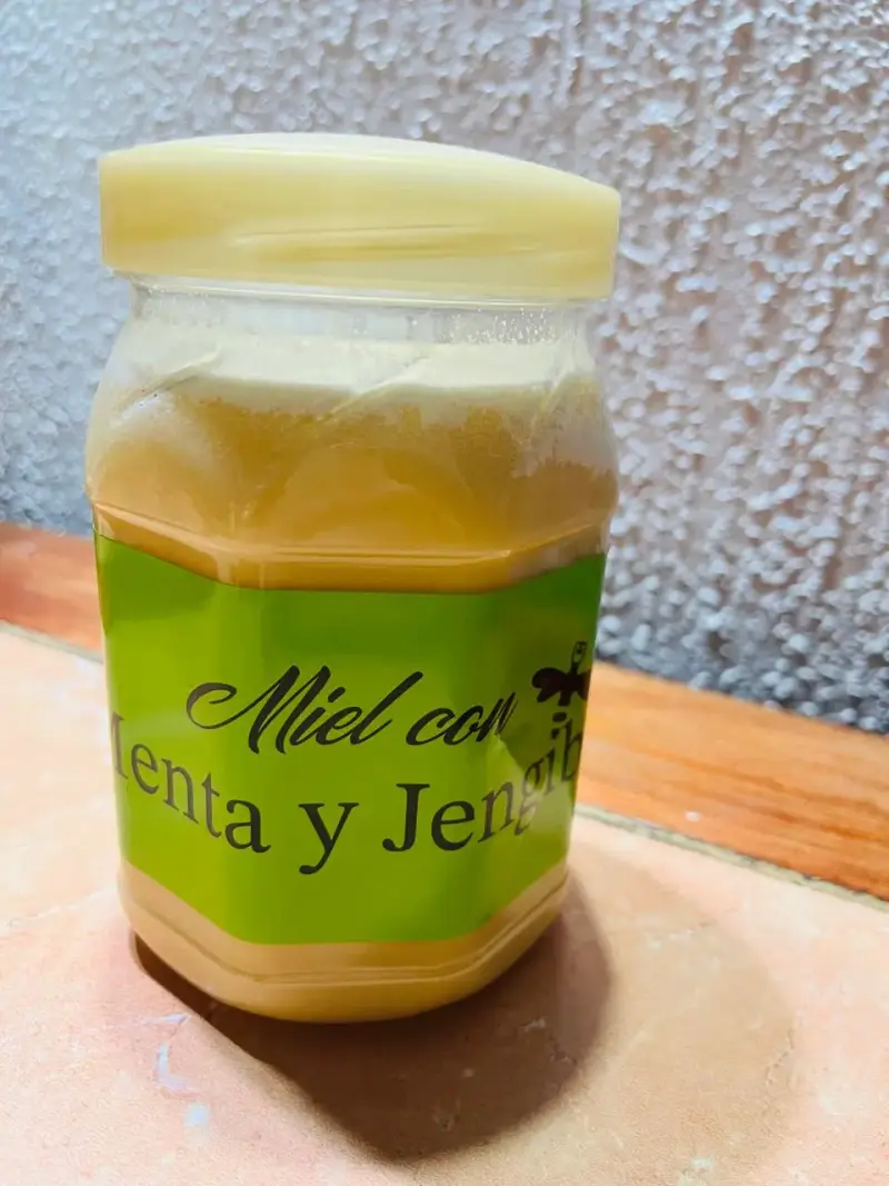 Miel Artesanal con sabor  1 kilo - 2