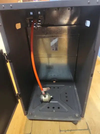 Estufa a gas Recco con diseño moderno - miniatura 2