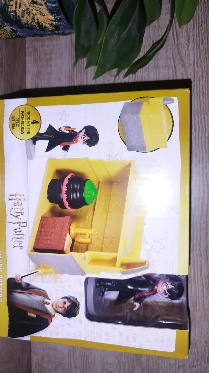 Set de Figuras Harry Potter con Accesorios - 3