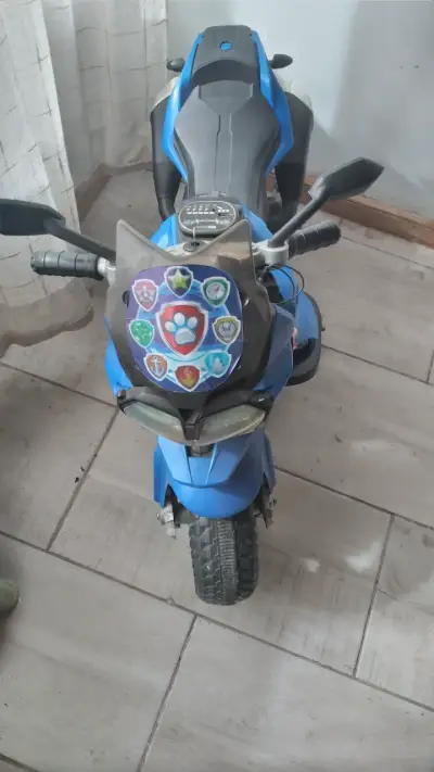 Moto eléctrica infantil azul Paw Patrol - miniatura 1