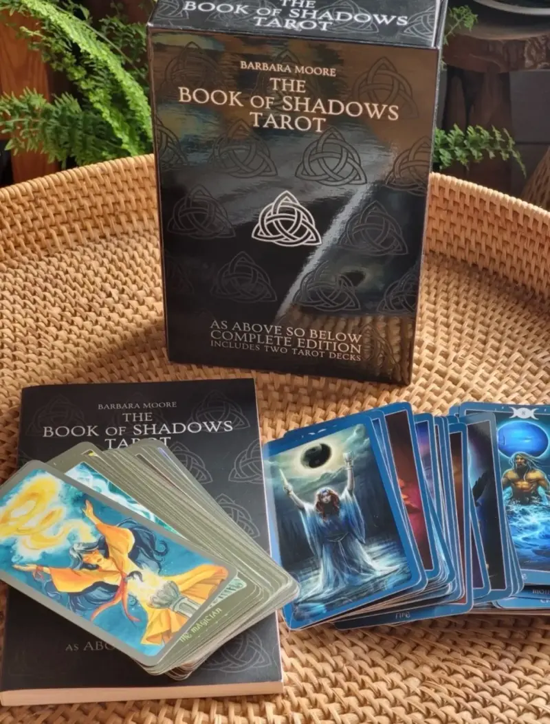 Tarot Book of Shadows de Barbara Moore - 2