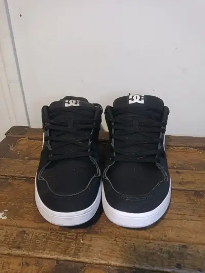 Zapatillas negras DC Shoes para hombre - miniatura 1