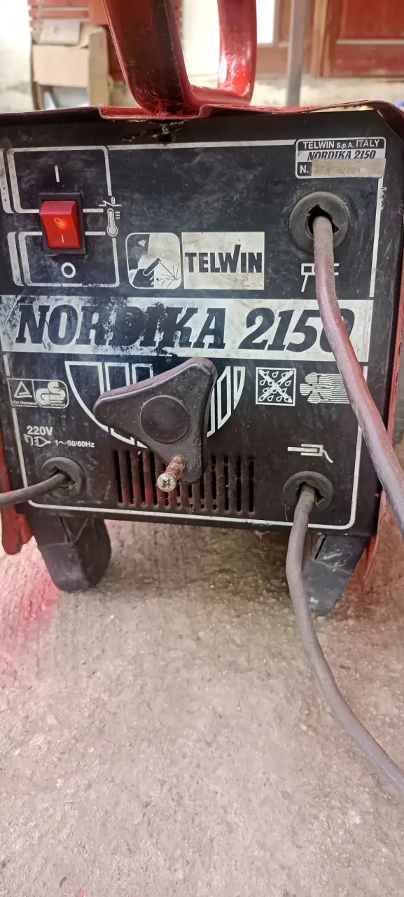 Soldadora Telwin Nordika 2150 usada - 1