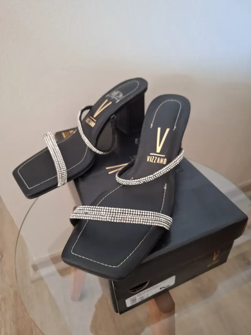 Sandalias de tacón Vizzano negras con brillantes - 2