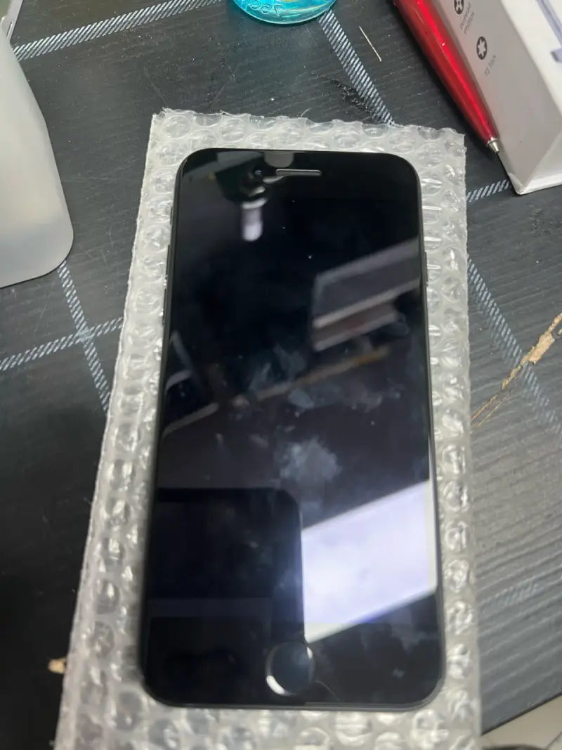 iPhone se 2020 256gb