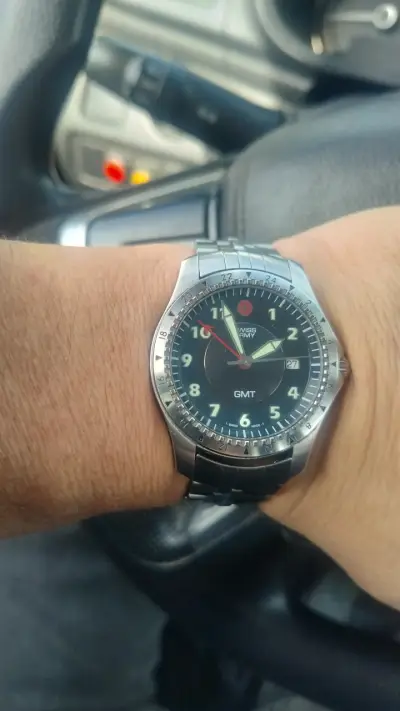 Reloj Swiss Army GMT de acero inoxidable - miniatura 3