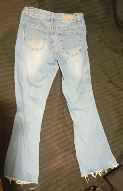 Jeans acampanados azul - miniatura 2