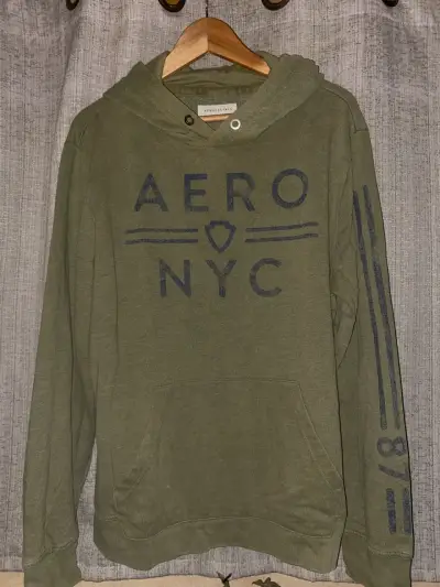 Polerón verde con capucha Aeropostale para hombre - miniatura 1