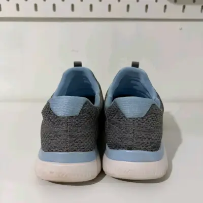 Zapatillas deportivas Skechers para mujer en gris - miniatura 3