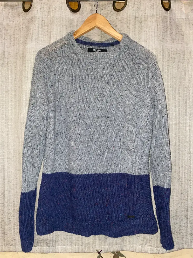 Suéter gris y azul para hombre Only & Sons - 1
