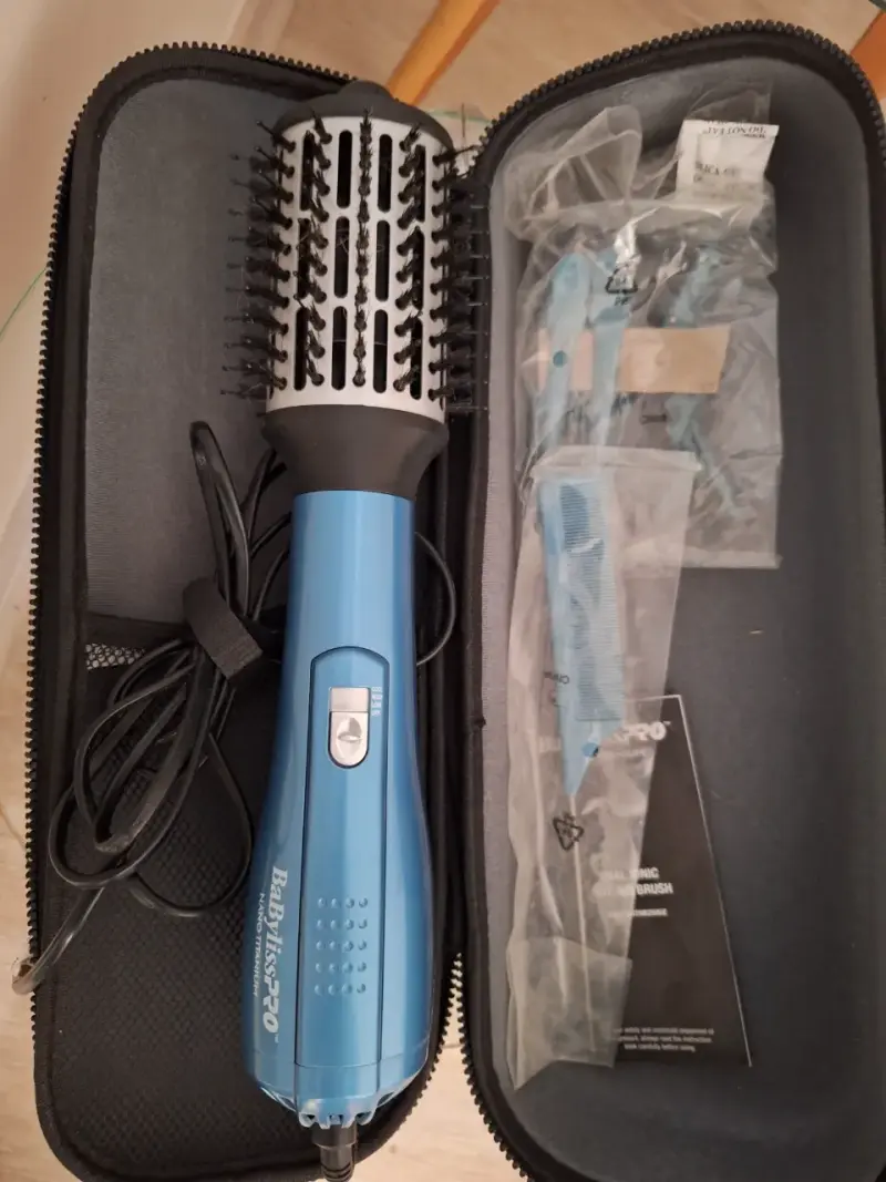 Cepillo Secador y Modelador Babyliss Pro Azul