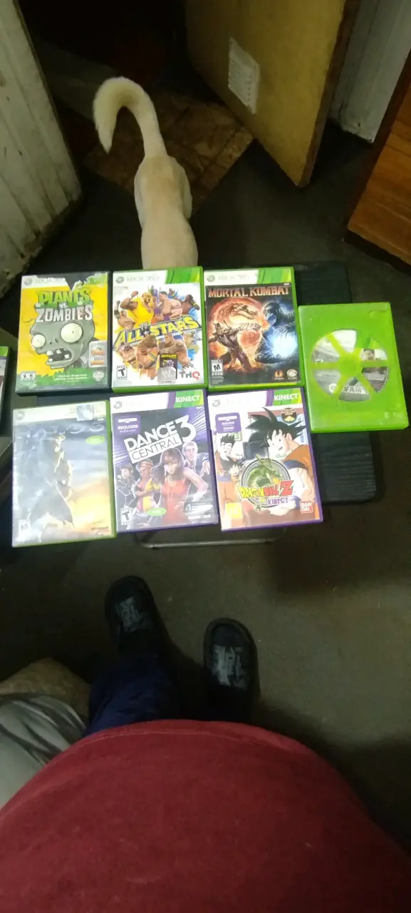 Consola Xbox 360 con control y juegos incluidos - 3