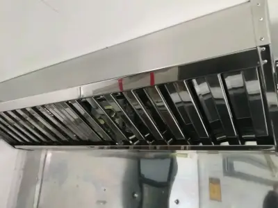 Carro de Comida Rápida con Equipamiento Completo - miniatura 4