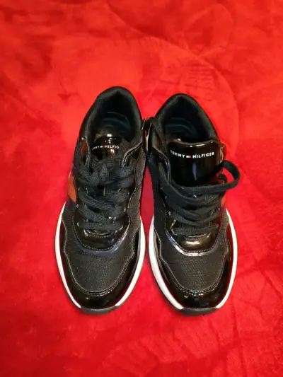 Zapatillas deportivas negras Tommy Hilfiger para niños - miniatura 4