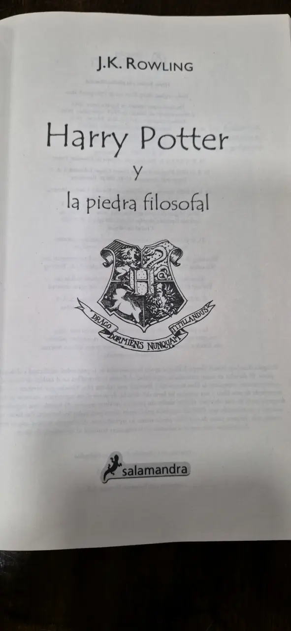 Libro Harry Potter y la piedra filosofal de J.K. Rowling - 4