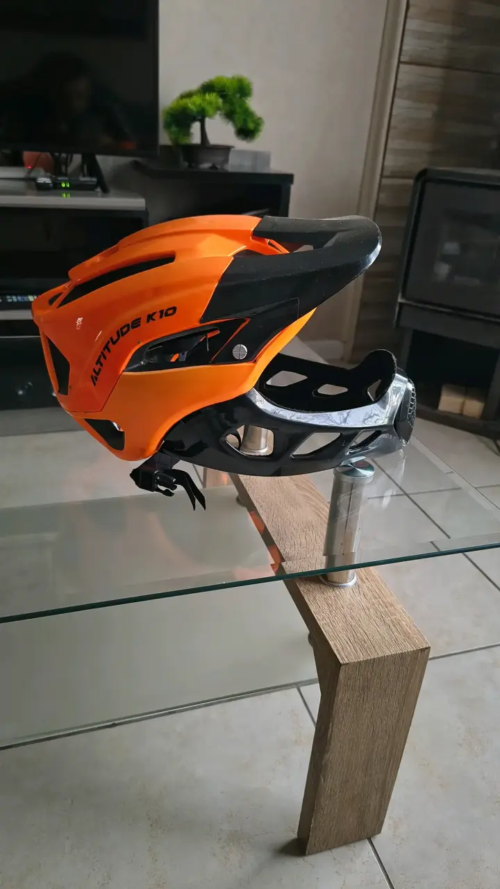 Casco de bicicleta Altitude K10 naranja con protección desmontable - 1