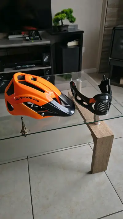 Casco de bicicleta Altitude K10 naranja con protección desmontable - miniatura 3