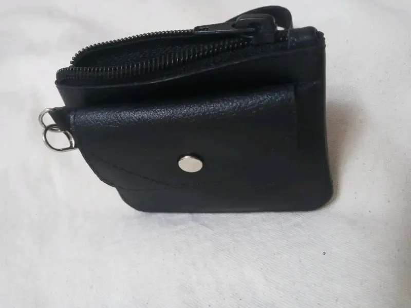 Monedero 100% cuero con ventana para tarjeta - 5