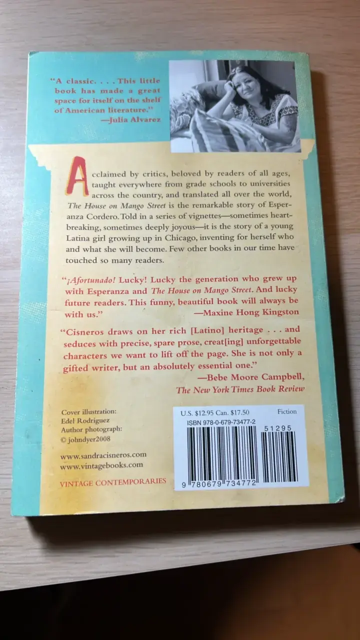 Libro The House On Mango Street - 2