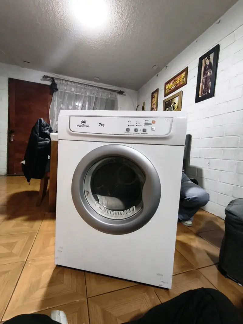 Secadora de Ropa Mademsa 7kg en Buen Estado - 2