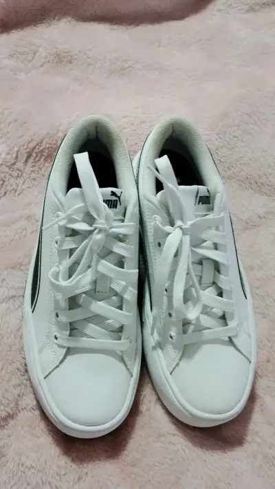 Zapatillas deportivas blancas Puma para mujer - miniatura 3