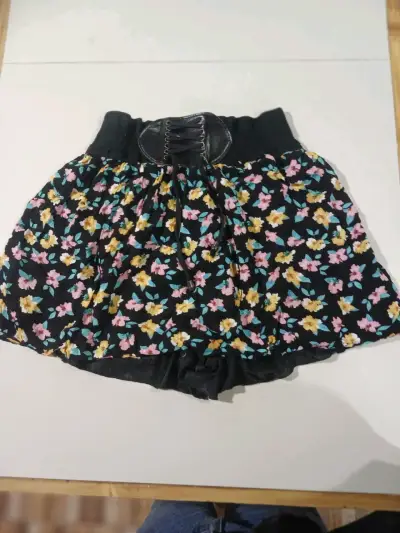 Falda Shorts floreados con cinturón elástico - miniatura 1