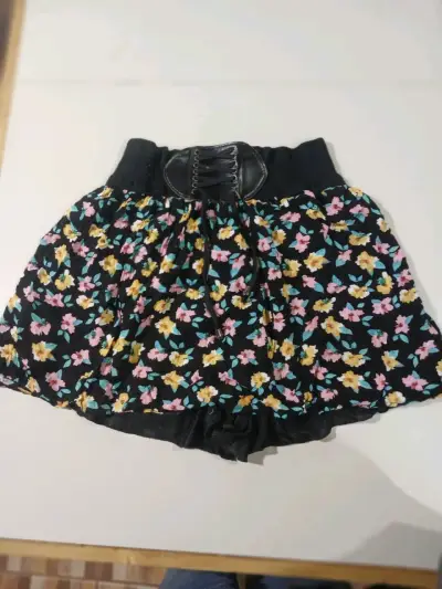 Falda Shorts floreados con cinturón elástico - miniatura 2