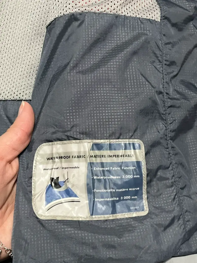 Cha impermeable Columbia roja y negra para hom - 5