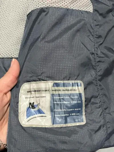 Cha impermeable Columbia roja y negra para hom - miniatura 5
