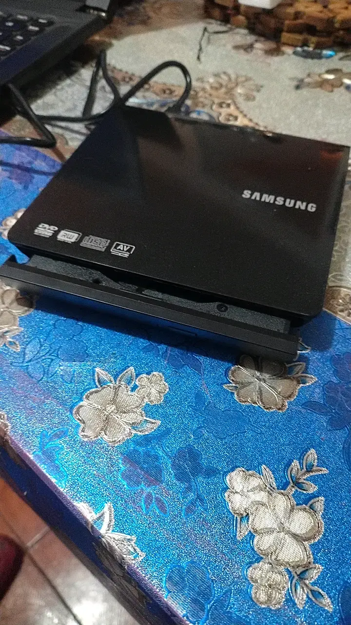 Grabador de DVD portátil Samsung SE-208 - 3