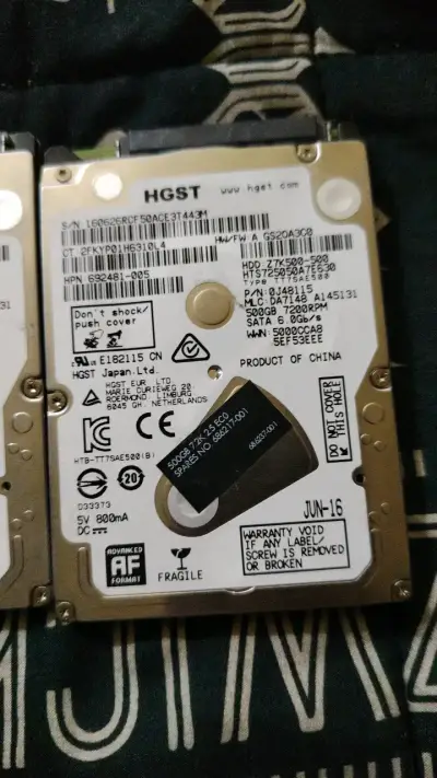 Discos duros HGST 500GB SATA 2.5 pulgadas - miniatura 3