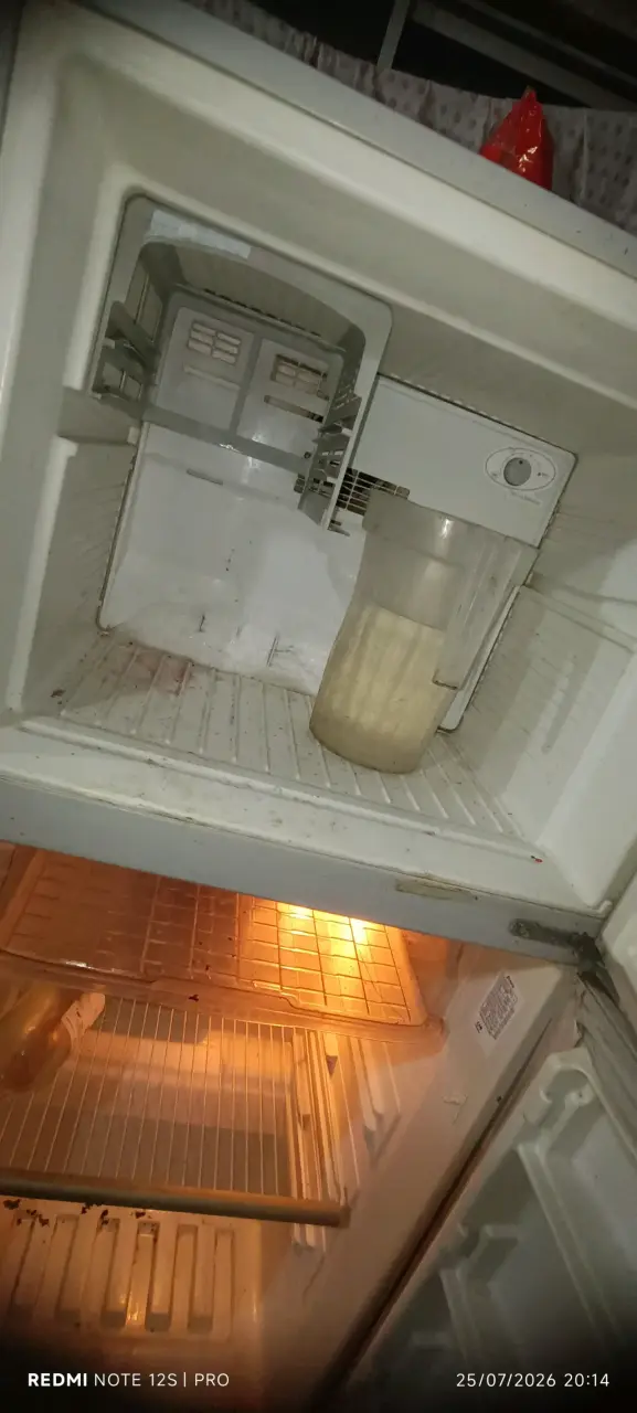 Refrigerador Fensa de dos puertas en buen estado - 3