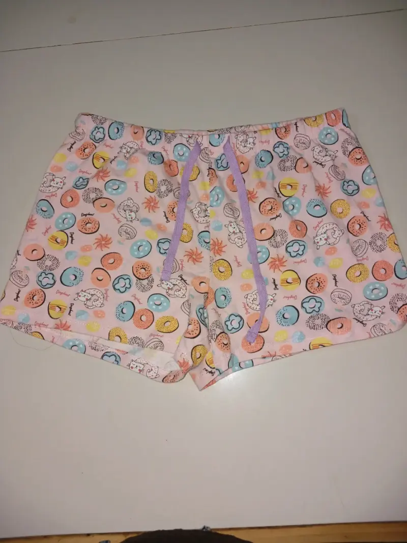 Shorts de pijama con estampado de donuts - 2