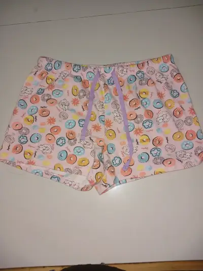 Shorts de pijama con estampado de donuts - miniatura 2