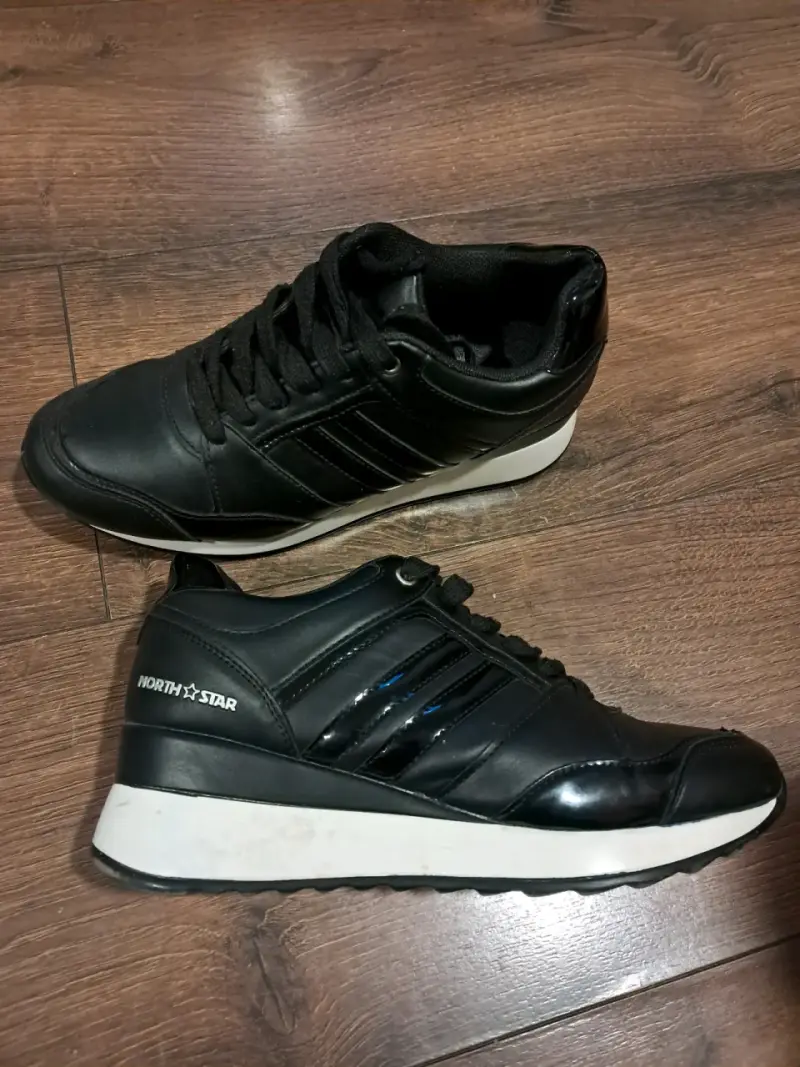 Zapatillas deportivas negras North Star