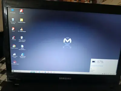 Notebook Samsung con Intel Core i3 en buen estado - miniatura 5