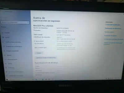 Notebook Samsung con Intel Core i3 en buen estado - miniatura 6