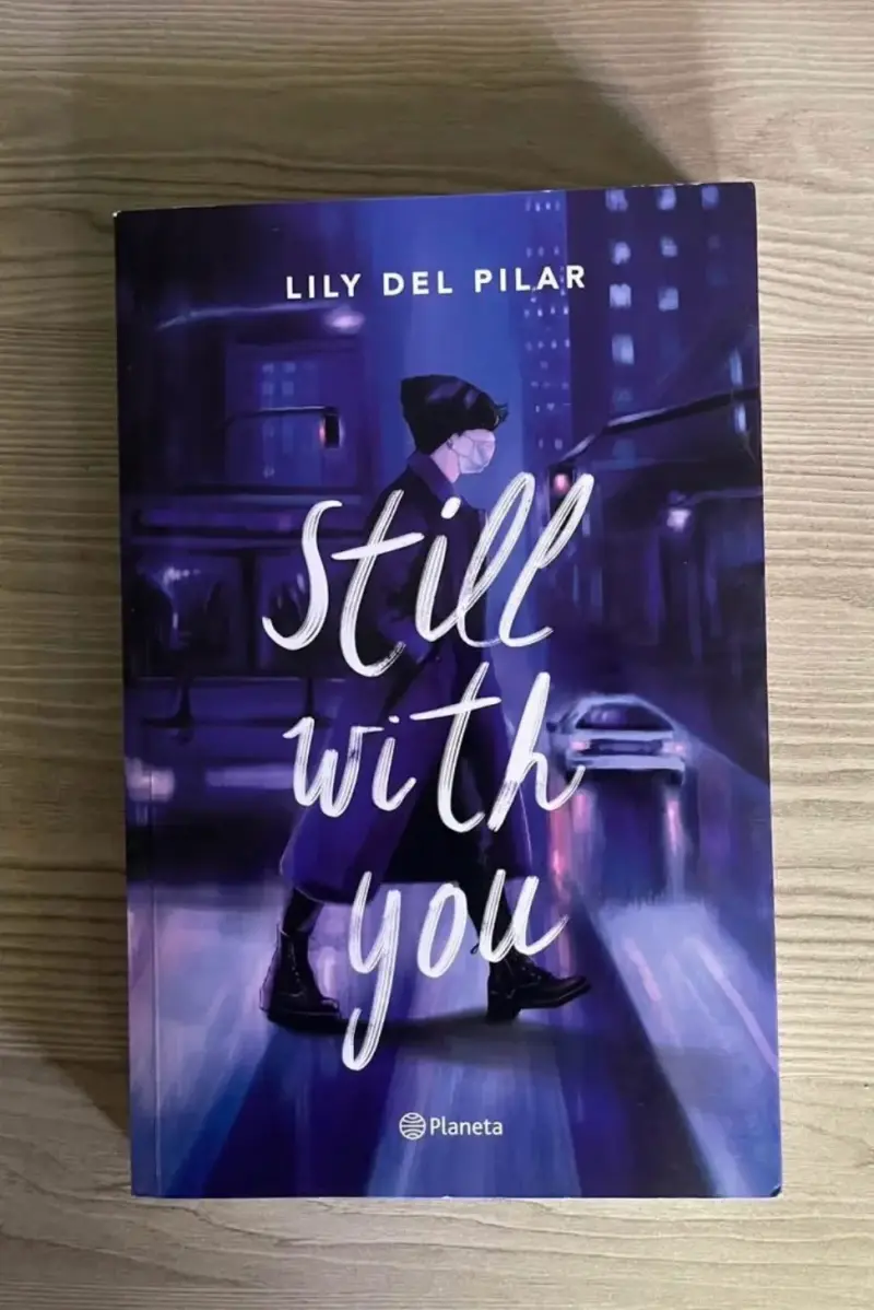 Libro 'Still With You' de Lily Del Pilar - 2