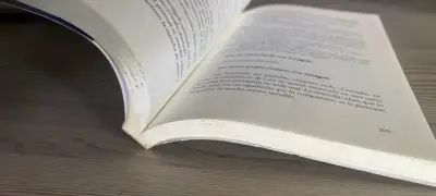 Libro 'Still With You' de Lily Del Pilar - miniatura 4
