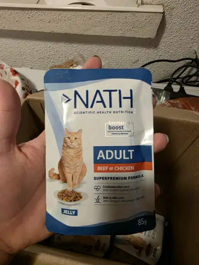 Comida para gatos adultos Nath sabor carne y pollo - miniatura 1