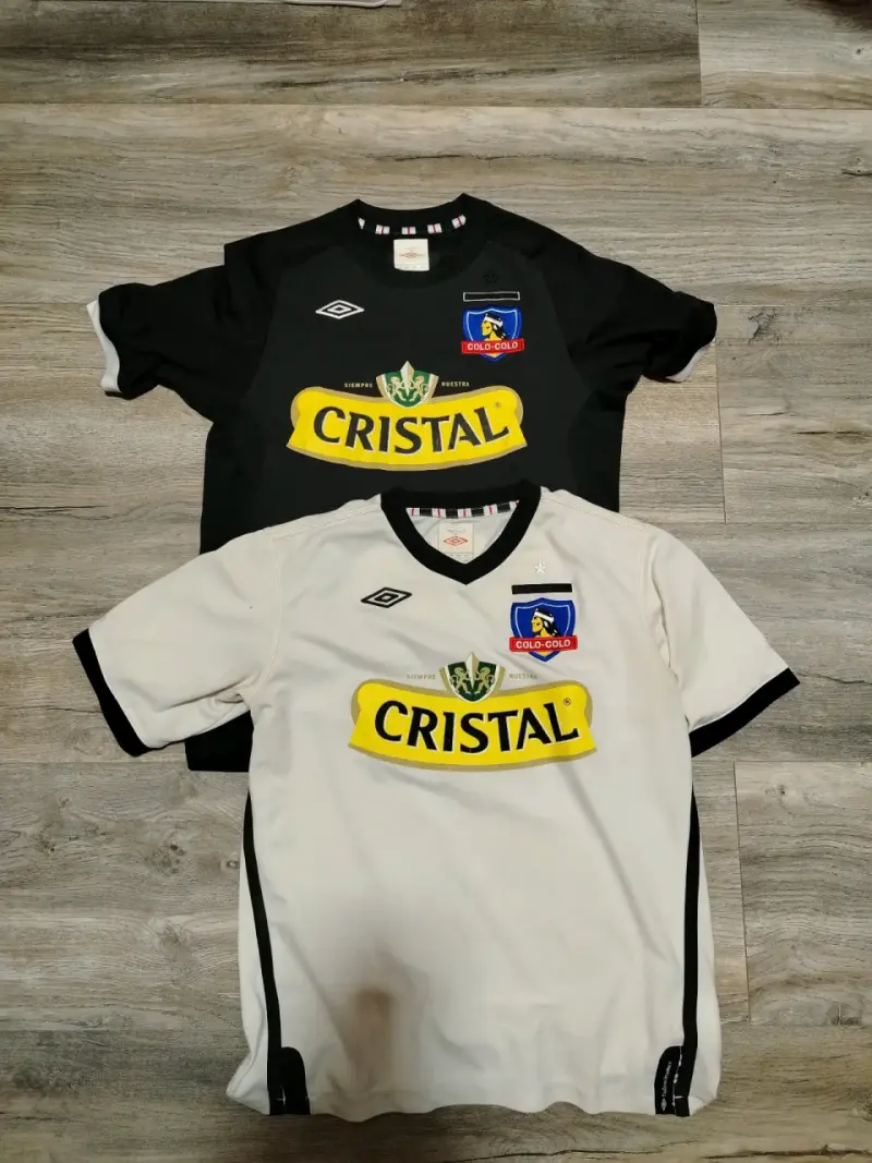 Camisetas de fútbol Colo-Colo 2011 talla 14 y 12 - 1