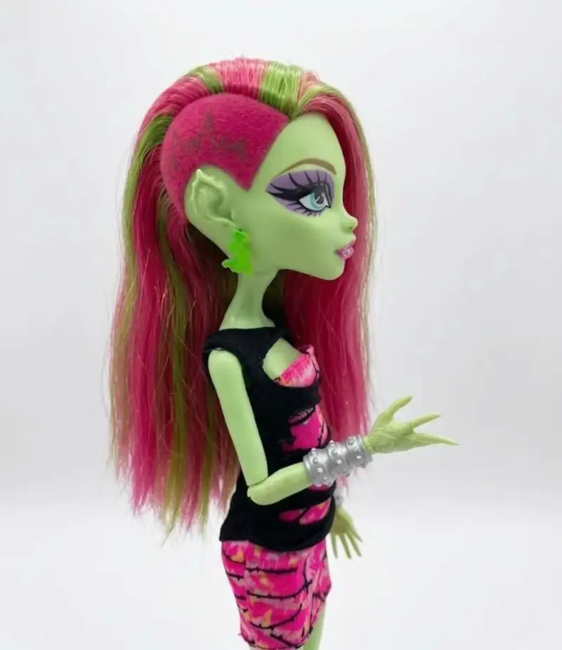 Venus G1 - Monster High - 1