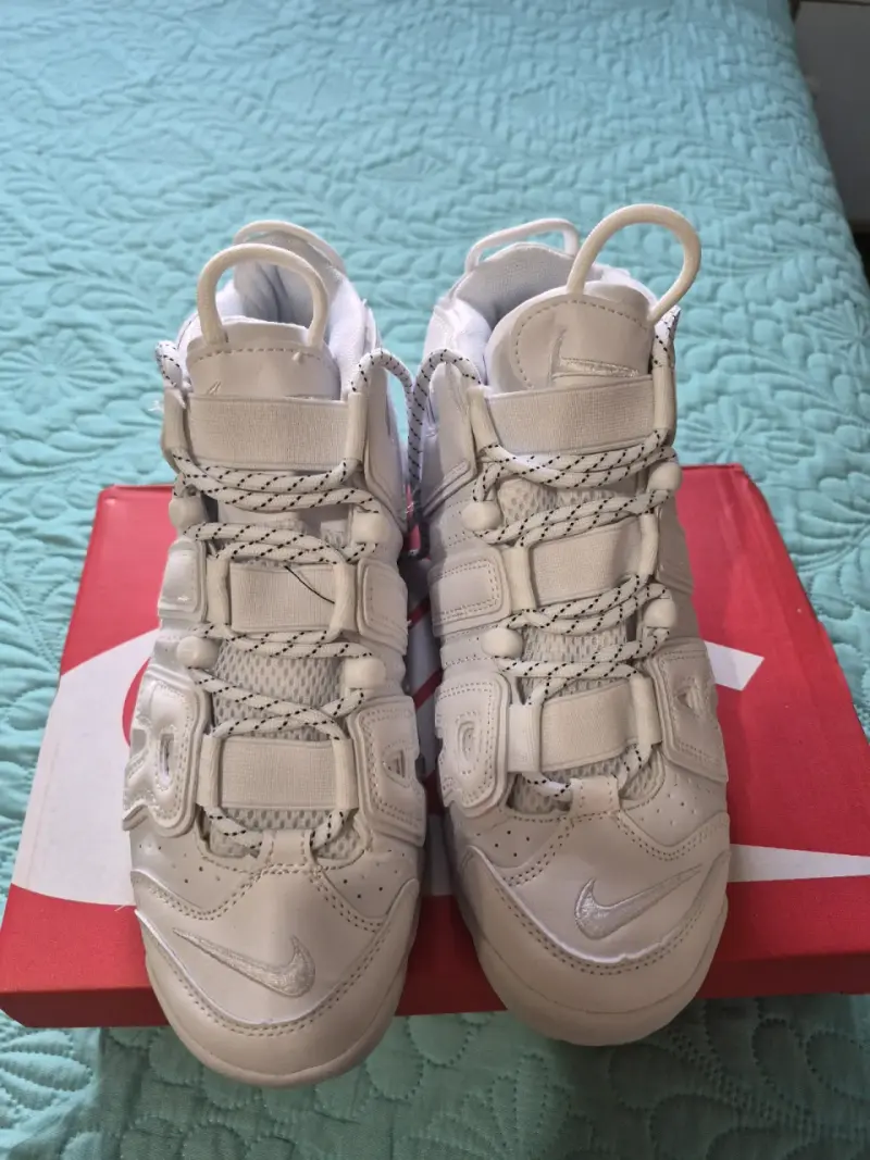 Zapatillas deportivas blancas Nike Air More Uptempo - 3