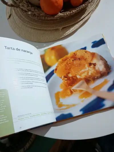 Libro de cocina 'Postres y Frutas' - miniatura 2