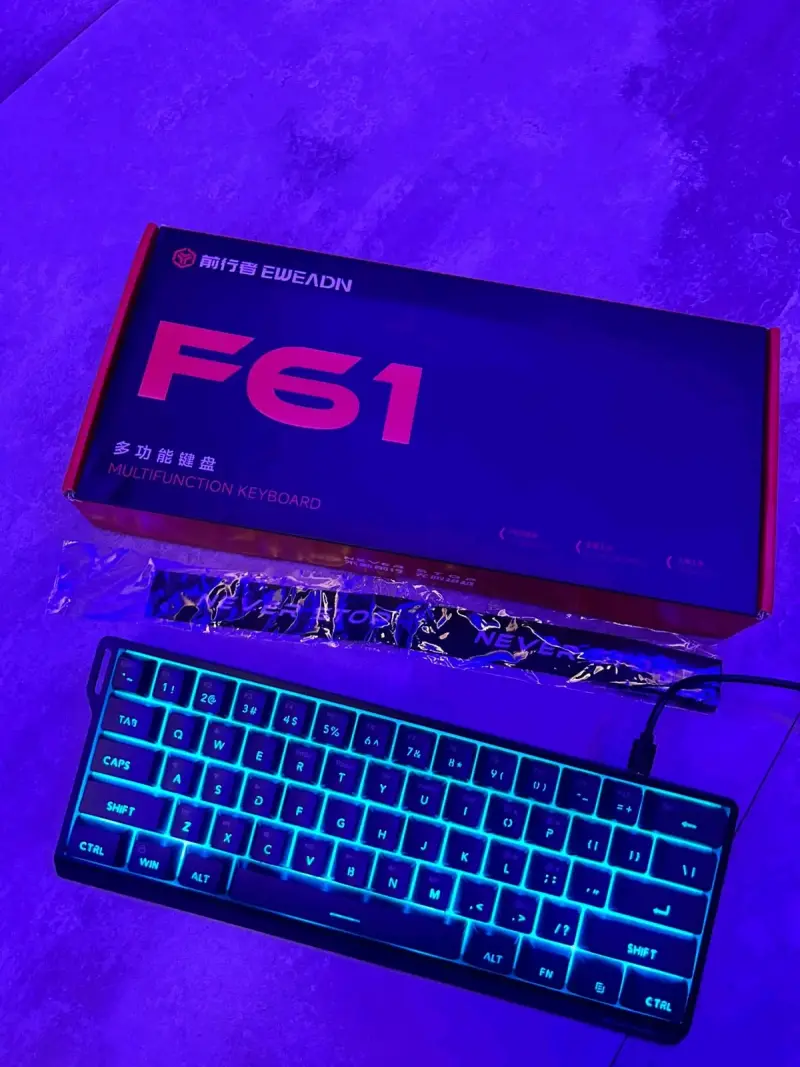 Teclado Gamer EWEADN F61 | Ergonómico - 4