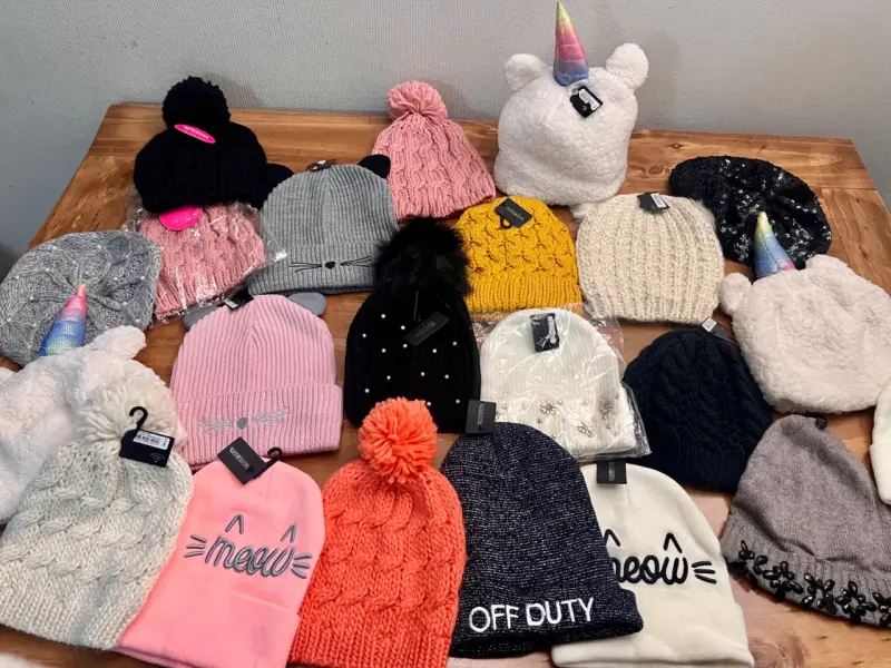 Lote de gorros de lana y algodón para invierno